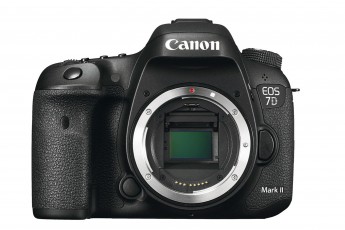 EOS 7D Mark II EOS 7D Mark II